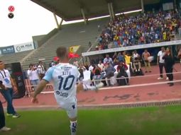 el blooper de kitu diaz en ecuador: el insolito momento en su presentacion en guayaquil city el blooper de kitu diaz en ecuador: el insolito momento en su presentacion en guayaquil city