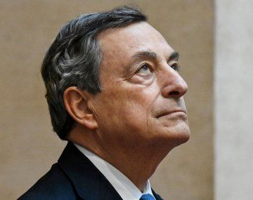 Renunció el primer ministro de Italia