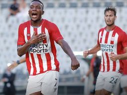 Juan Ferney Otero de Estudiantes de La Plata