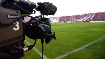 Televisación del fútbol. Imagen de archivo Televisación del fútbol. Imagen de archivo