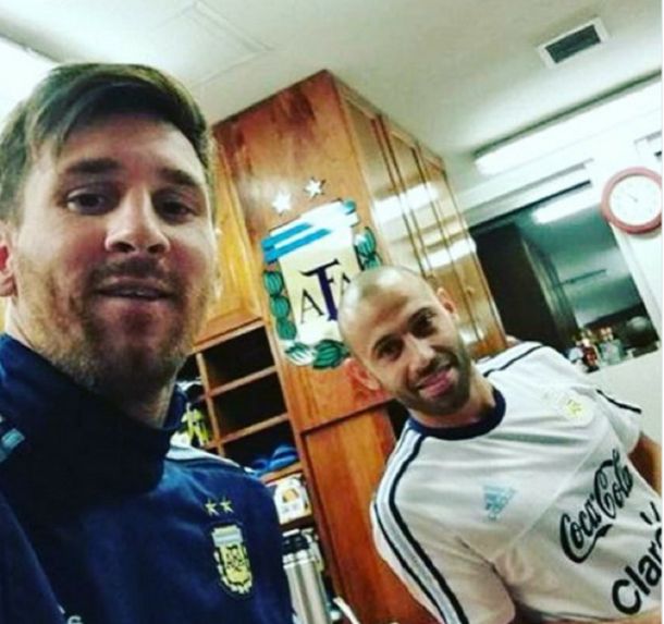 Ahora sí: Messi llegó al país y ya se sumó a la Selección en Ezeiza
