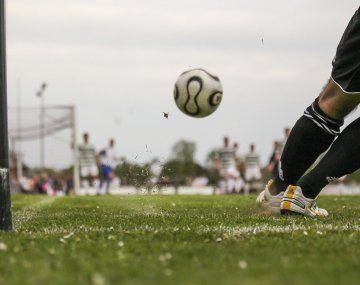 La carta anónima de un futbolista: Se puede jugar al fútbol siendo bisexual