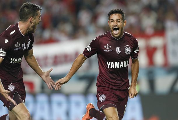 Con estos goles, Lanús le ganó a River por la Supercopa