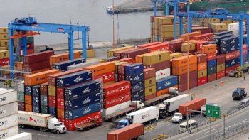 desde este miercoles rige el nuevo sistema de importaciones desde este miercoles rige el nuevo sistema de importaciones