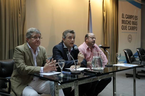 Mesa de Enlace: El campo está agonizando por políticas erróneas del Gobierno