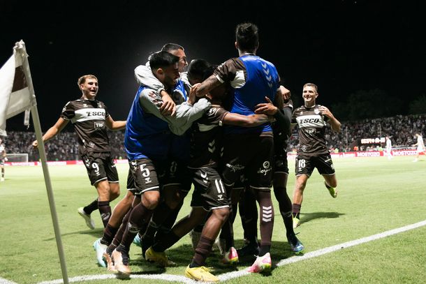 Copa de la Liga: Platense venció de local a Central Córdoba y sumó su primera victoria