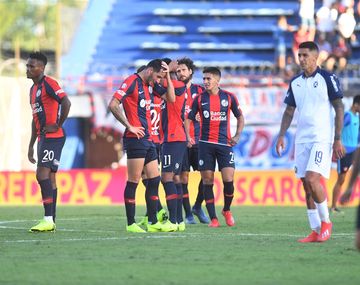 San Lorenzo e Independiente empataron y siguen con sus malas rachas