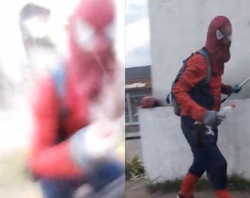 Furor en las redes por el Spider-Man limpiavidros de Pilar