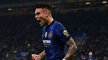 inter acaricia el titulo: que necesita el equipo de lautaro martinez para coronarse en serie a