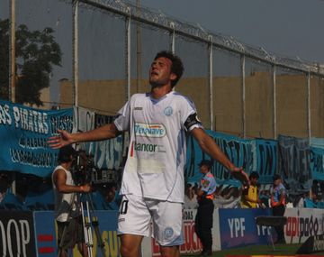 Mandó a la B a River y volvió al país tras 14 años: Estoy muy contento