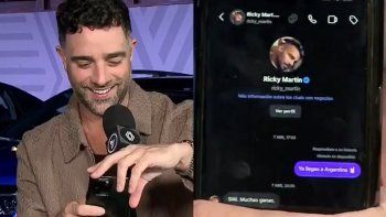 ricky martin agrego a diego poggi a redes y el periodista mostro el mensaje del cantante: hay dm ricky martin agrego a diego poggi a redes y el periodista mostro el mensaje del cantante: hay dm