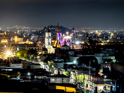 Vista aérea de la ciudad de Toluca. Vista aérea de la ciudad de Toluca.