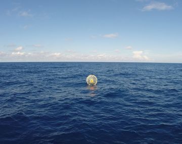 Quiso llegar a  Bermudas en una burbuja