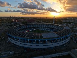 Postergaron el inicio de Racing vs. Flamengo: qué pasó