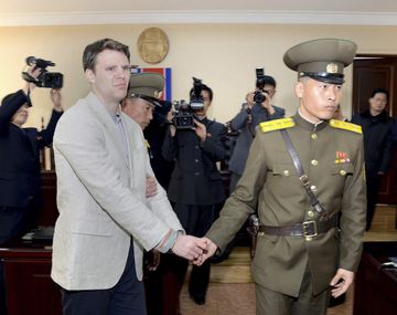Warmbier regresó a Estados Unidos este martes