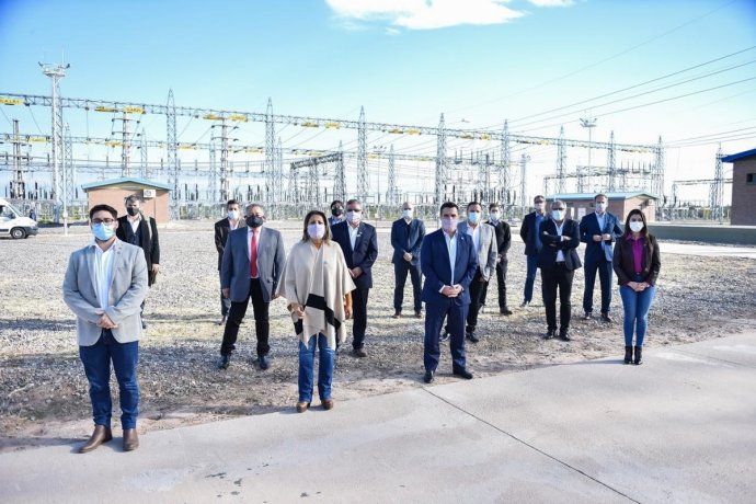 Darío Martínez puso en marcha mejoras de infraestructura eléctrica