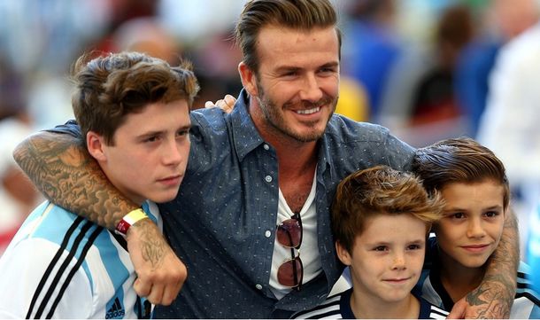 Los tres hijos de David Beckham estuvieron en la final y alentaron por Argentina