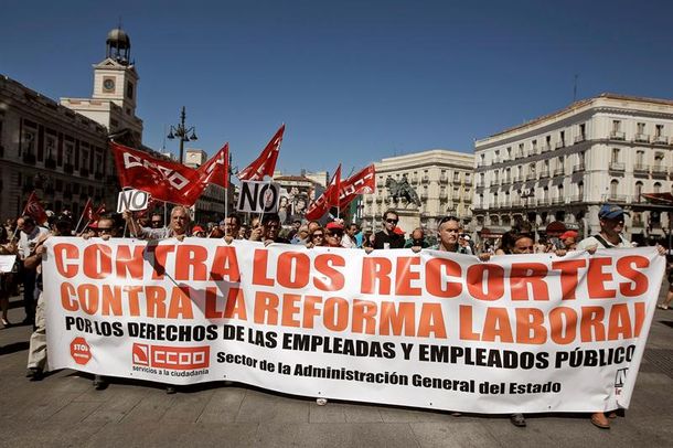 Hay protestas en España tras la aprobación de un nuevo ajuste