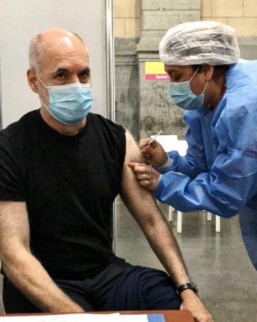 Rodríguez Larreta se vacunó contra el coronavirus: Llegó el día