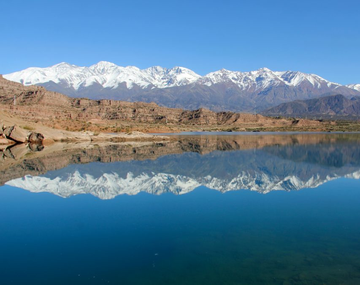 El pueblo lleno de postales para conocer la nieve y la Cordillera de los Andes