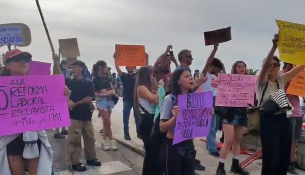 Tensión en Mar del Plata por la visita de Patricia Bullrich: Nefasta, vos sí que sos la casta