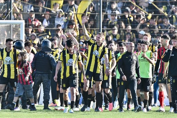 Deportivo Madryn anunció la llegada de dos ex Boca pero era un chiste por el Día de los Inocentes