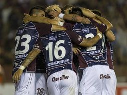 lanus busca su primera victoria en la copa ante cerro lanus busca su primera victoria en la copa ante cerro