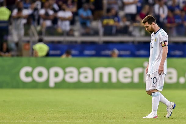 Lionel Messi cabizbajo