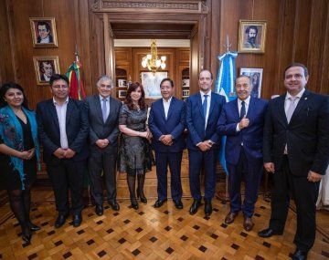 Cristina Kirchner se reunió con Luis Arce en el Senado