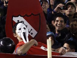 racing y las cargadas por el descenso del rojo racing y las cargadas por el descenso del rojo