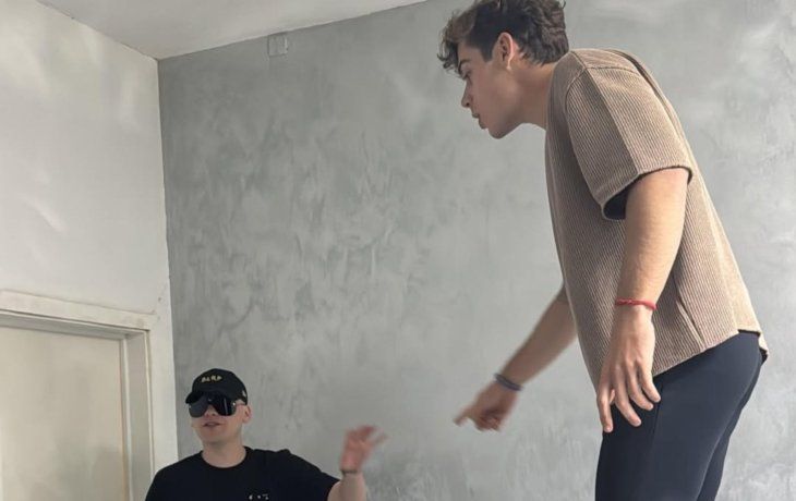 Furor en las redes: Colapinto se grabó bailando con Bizarrap