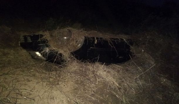 Santa Fe: atraparon a un hombre que intentaba enterrar su camioneta