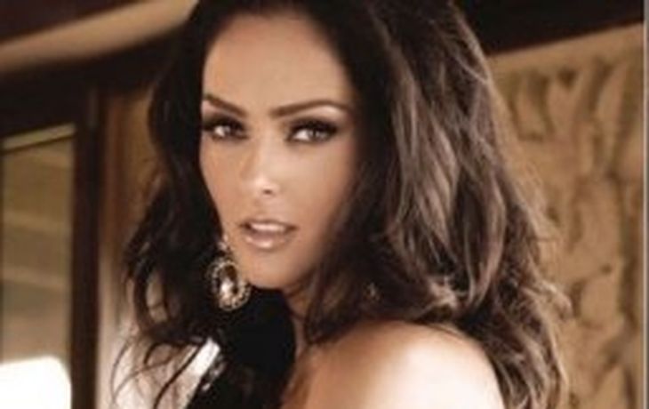 Andrea García demuestra su belleza de novela