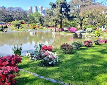 Turismo en la Ciudad de Buenos Aires: el Jardín japonés, ubicado en el Parque Tres de Febrero del barrio de Palermo