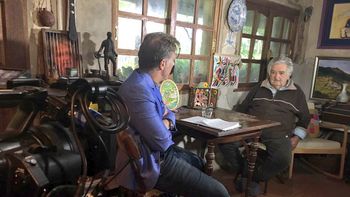 El detrás de cámara de la entrevista de Alejandro Fantino a Pepe Mujica El detrás de cámara de la entrevista de Alejandro Fantino a Pepe Mujica