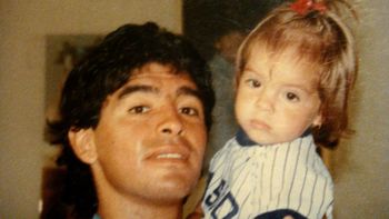 el homenaje de dalma a diego en el dia de su cumpleanos el homenaje de dalma a diego en el dia de su cumpleanos