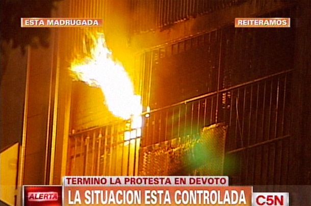 Terminó sin heridos el motín en la cárcel de Villa Devoto
