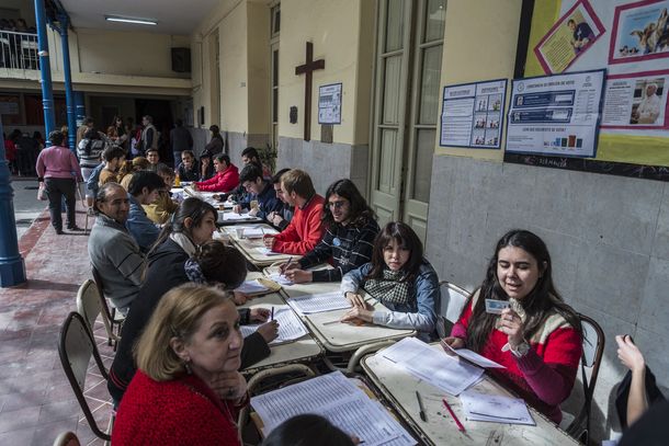 #Elección2015: votó más del 80 por ciento del padrón en Tucumán