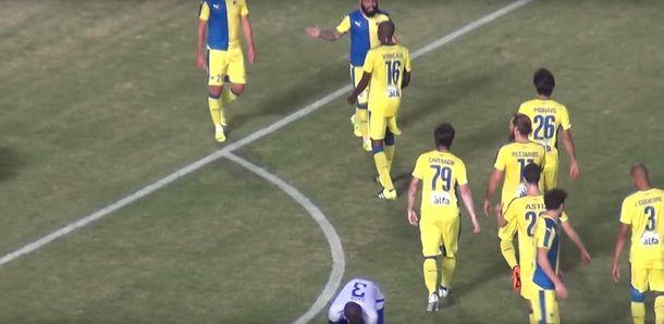 VIDEO: Cavenaghi debutó en Chipre con dos goles, uno fue de taco