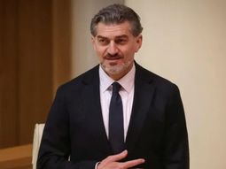 Kavelashvili fue elegido presidente en 2024, luego de una votación parlamentaria. Kavelashvili fue elegido presidente en 2024, luego de una votación parlamentaria.