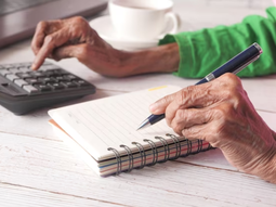 A partir del 1° de agosto comienzan a regir los primeros cambios de la reforma de la seguridad social en Uruguay. A partir del 1° de agosto comienzan a regir los primeros cambios de la reforma de la seguridad social en Uruguay.