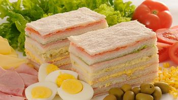 el sandwich de miga se vende cinco veces su costo el sandwich de miga se vende cinco veces su costo
