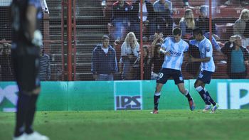 racing vencio con lo justo a argentinos juniors y le dio algo de aire a mostaza merlo racing vencio con lo justo a argentinos juniors y le dio algo de aire a mostaza merlo