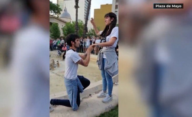Día de la Lealtad: le pidió casamiento en medio de la Plaza de Mayo