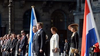 Mauricio Macri y Juliana Awada, junto a los reyes Guillermo y Máxima Mauricio Macri y Juliana Awada, junto a los reyes Guillermo y Máxima