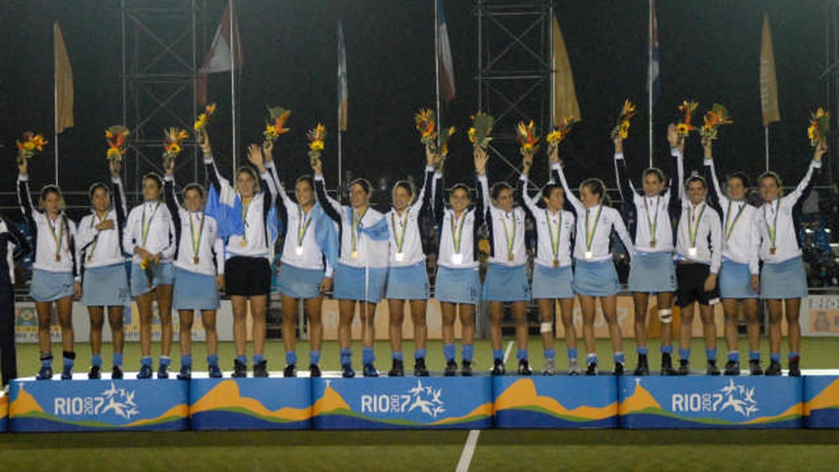 Con garras de oro