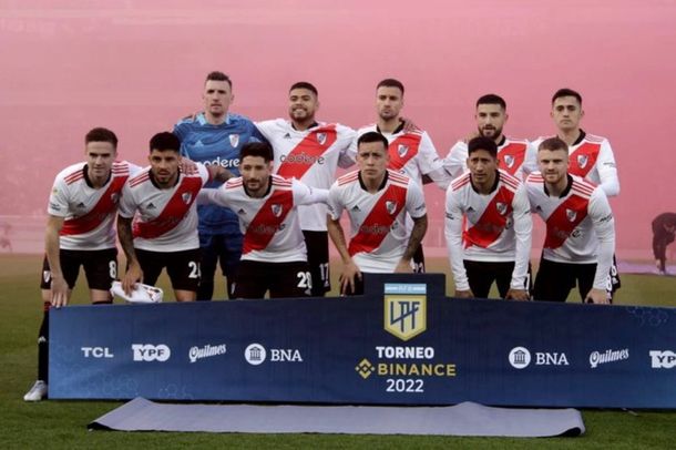 Matías Suárez, sobre la hora, le dio el triunfo a River ante Independiente