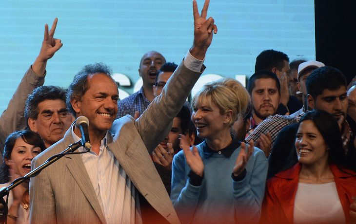 Daniel Scioli: Elegimos entre el orgullo nacional o volver para atrás