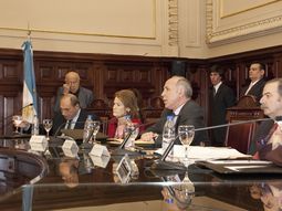 presentaron el per saltum por la cautelar del grupo clarin presentaron el per saltum por la cautelar del grupo clarin