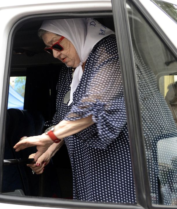 Hebe de Bonafini: Si nos quieren llevar presas, no les tenemos miedo a estos hijos de mil p...